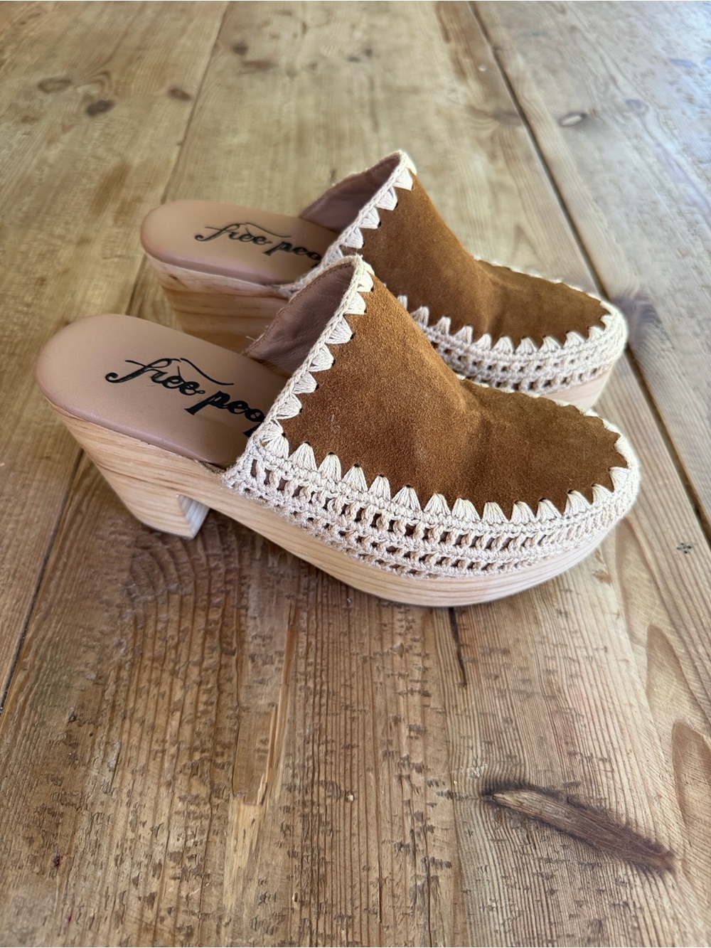 Free People Austin Brown Suede Whipstitch Platform Clogs Women’s 6.5